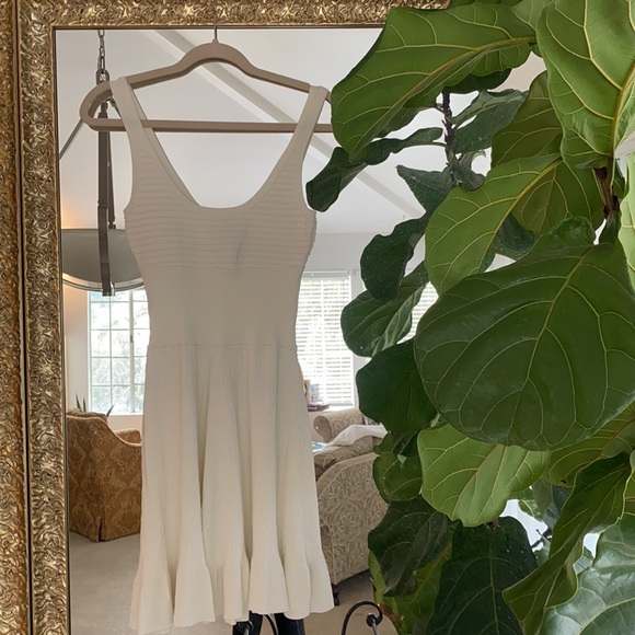 Guess by Marciano Bondage Ivory Dress Small - Picture 17 of 17